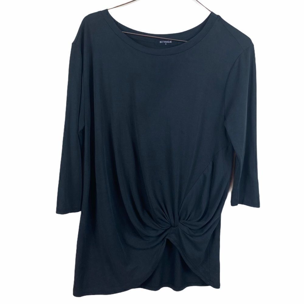 Botanique Black Knot Short Sleeve Blouse